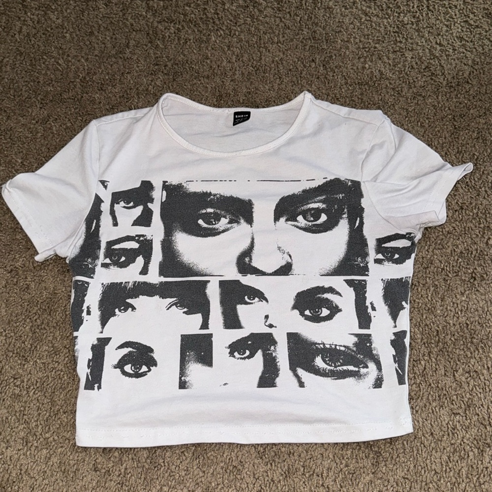 Faces crop top